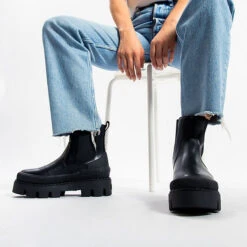 Buffalo Raven Chelsea Chelsea Boots - Schwarz -Ausgewählte Fashion Boots-Geschäfte 24941667 02