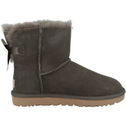 Ugg Australia Mini Bailey Bow II Stiefel Damen Klassische Stiefel - Dunkelgrau 9 Ugg Australia Mini Bailey Bow II Stiefel Damen Klassische Stiefel - Dunkelgrau -Ausgewählte Fashion Boots-Geschäfte 28794103 03